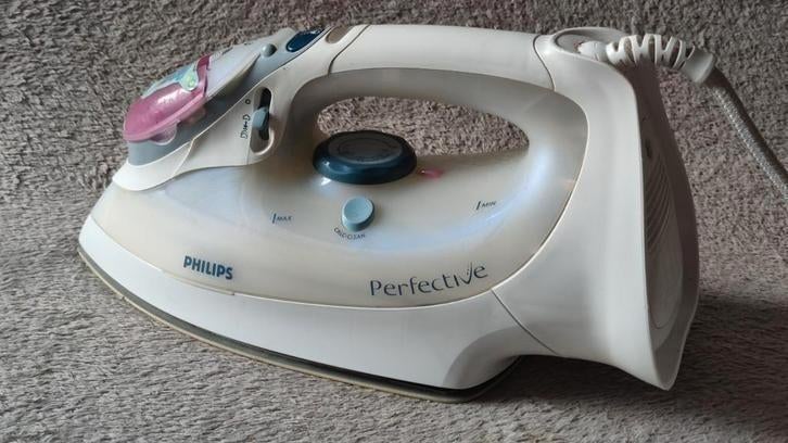 Philips Perfective type GC 5010 stoomstrijkijzer, Ophalen of Verzenden, Zo goed als nieuw