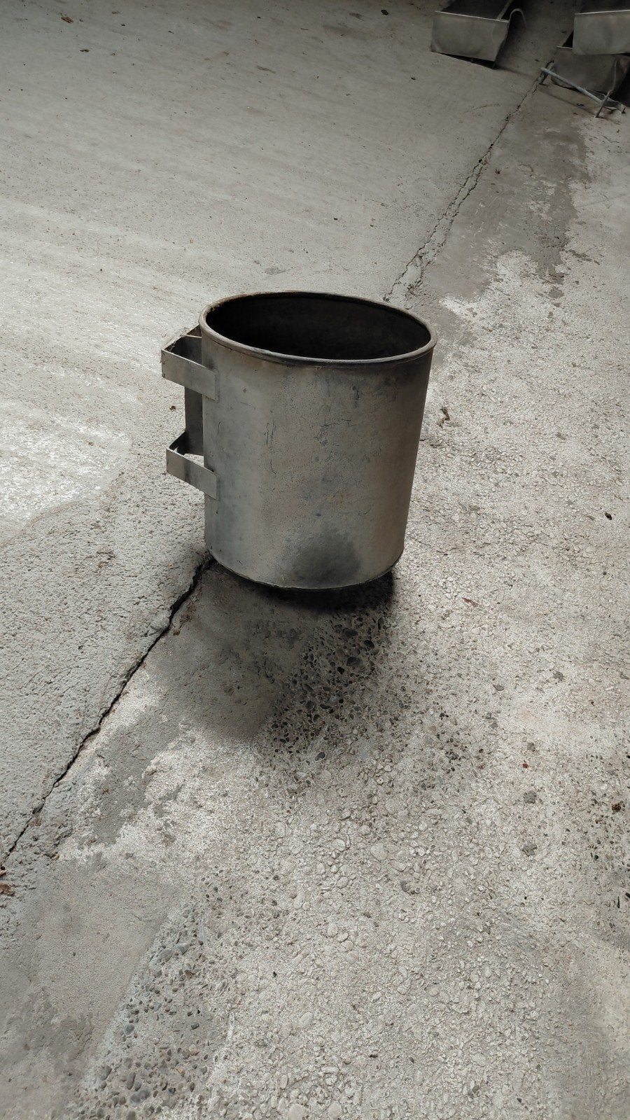 Drinkbak R-40 met doorvoer / lage druk, Ophalen, Vee