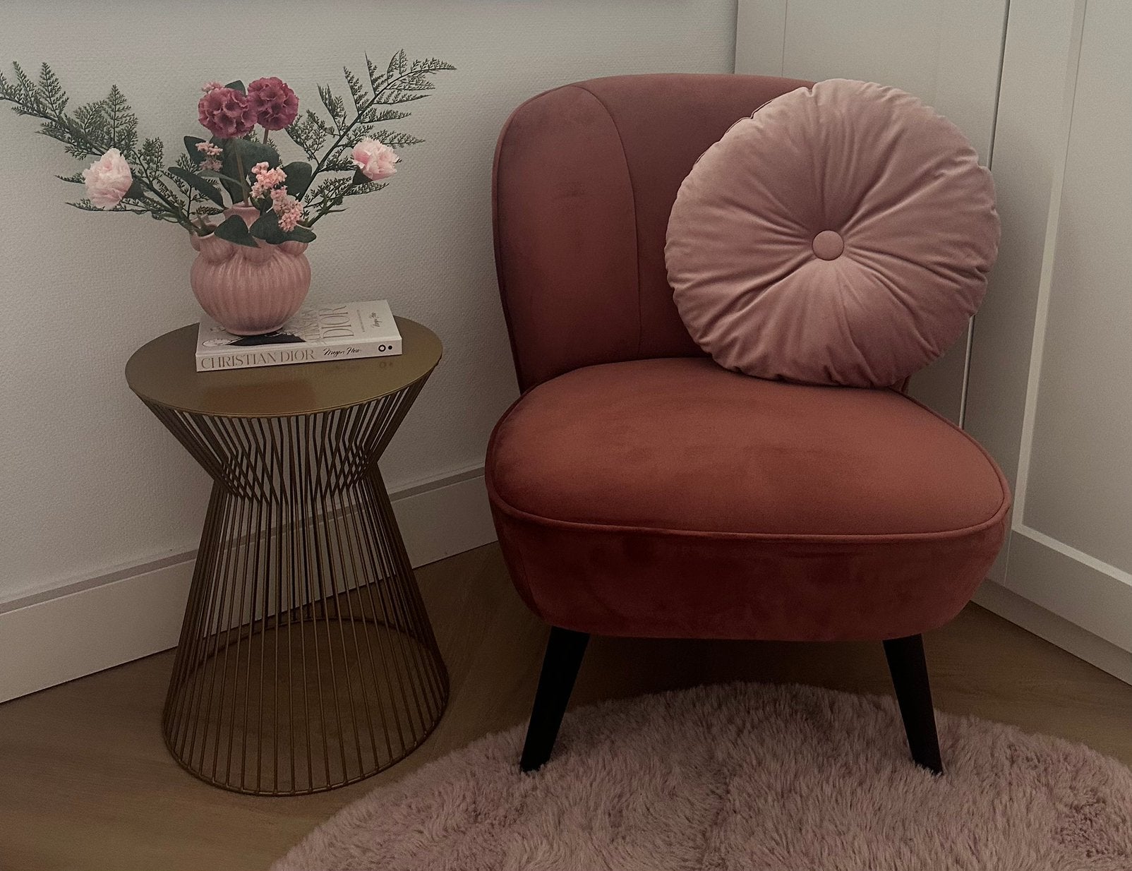 WOOOD Sara fauteuil velvet oud roze, Ophalen, Minder dan 75 cm, Zo goed als nieuw, Stof