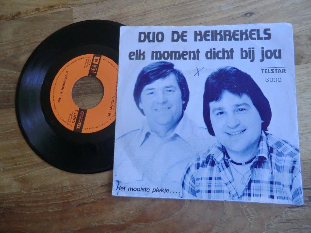 duo de heikrekels   elk moment dicht bij jou/mooiste plekje, Verzenden, Gebruikt, 7 inch, Levenslied of Smartlap