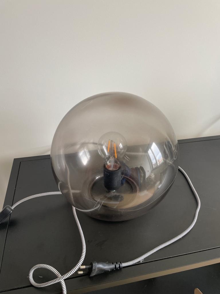 IKEA Fado tafellamp - rookglas, Ophalen of Verzenden, Zo goed als nieuw, Glas, Minder dan 50 cm