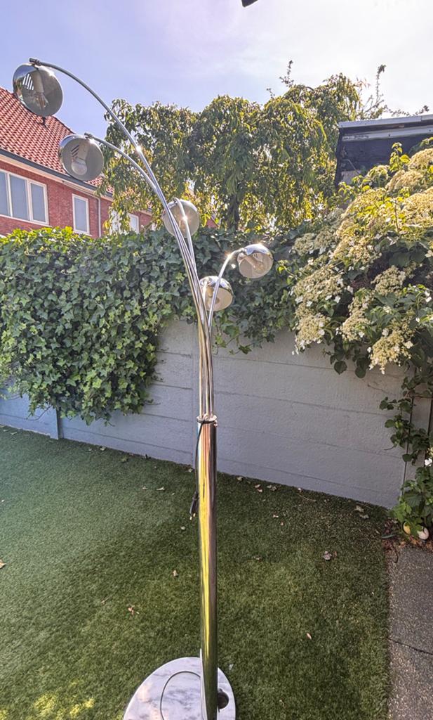 Bollen lamp met marmeren voet, Ophalen, Gebruikt, Metaal, 150 tot 200 cm