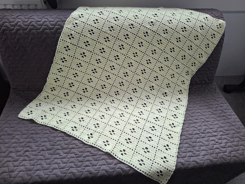 17. Licht gele gehaakte deken 92 x 108 cm, Ophalen of Verzenden, Nieuw