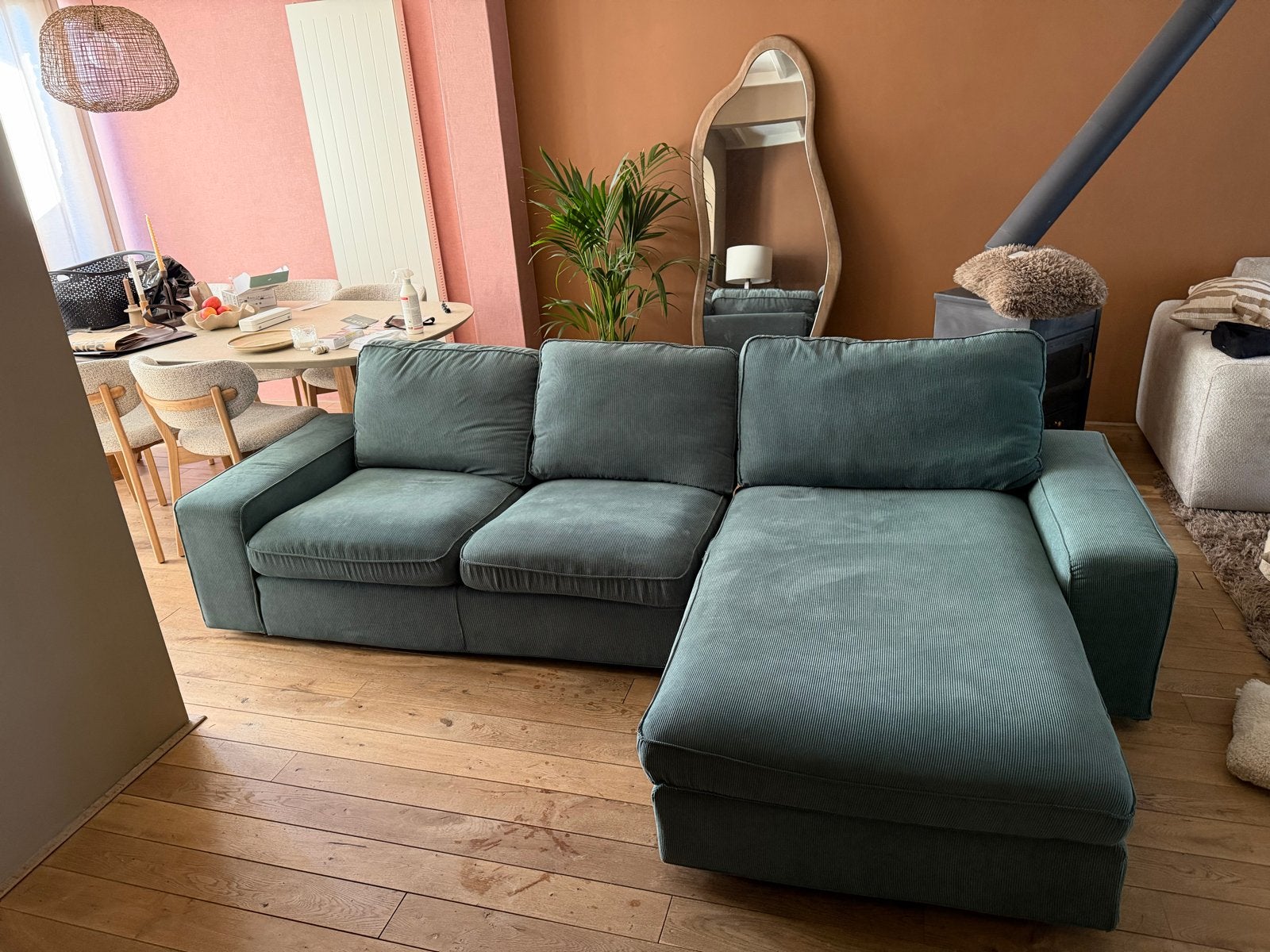 Comfortabele hoekbank in ribstof, Ophalen, 250 tot 300 cm, Gebruikt, 125 tot 150 cm