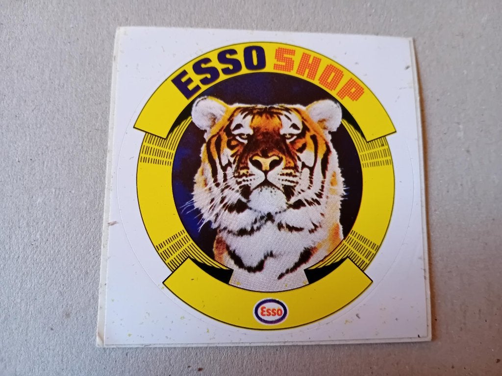 Esso Shop sticker met tijger 7,5cm, Ophalen of Verzenden, Zo goed als nieuw, Bedrijf of Vereniging