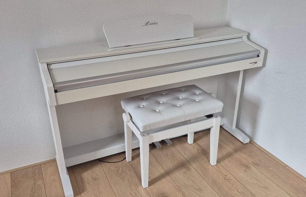 Amadeus D300 digitale piano met kruk, Muziek en Instrumenten, Piano's, Ophalen, Gebruikt, Wit, Digitaal