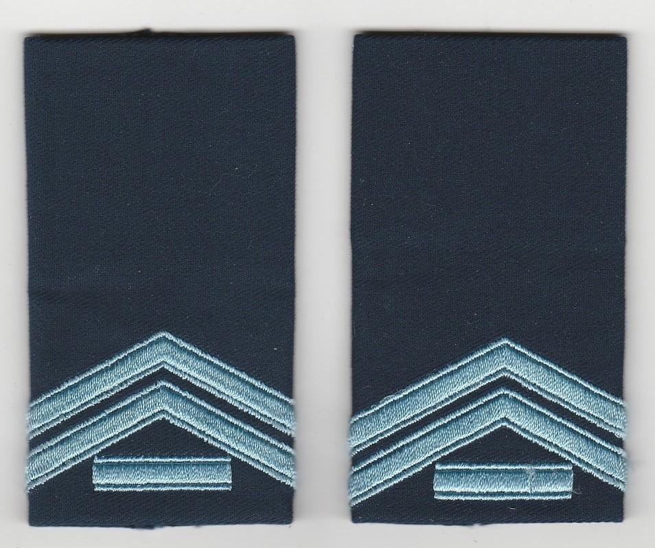 Set rang Korporaal 1e kl KLu, Kon Luchtmacht (donkerblauw), Verzenden, Luchtmacht, Nederland, Embleem of Badge