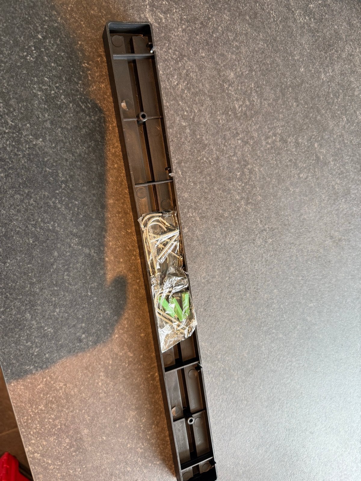 Nieuwe magnetische messenhouder - ongebruikt, Ophalen, Overige typen, Nieuw, Zwart