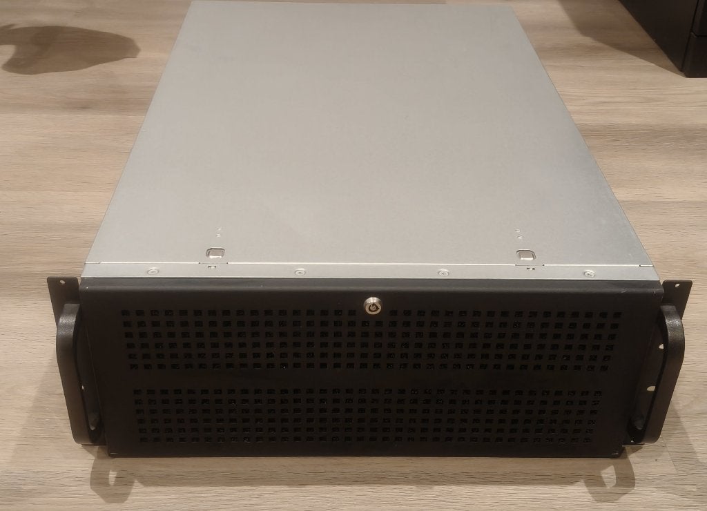Inter‑Tech IPC 4U‑4129‑N + Rack Rails, Ophalen, Gebruikt