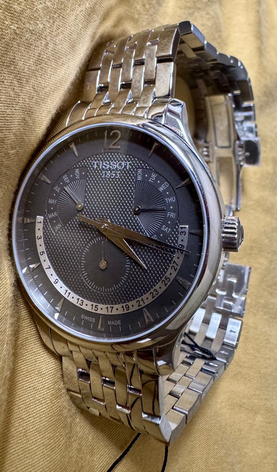 Tissot Tradition Perpetual Calendar met garantie, Sieraden, Tassen en Uiterlijk, Horloges | Antiek, Staal, Met bandje, Tissot