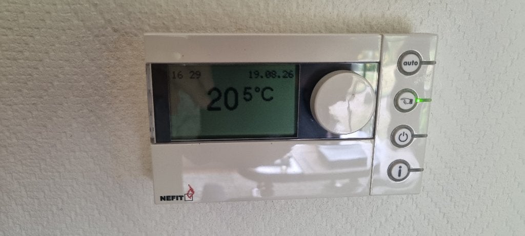Nefit Moduline 300 met boekje, Ophalen of Verzenden, Slimme thermostaat, Zo goed als nieuw