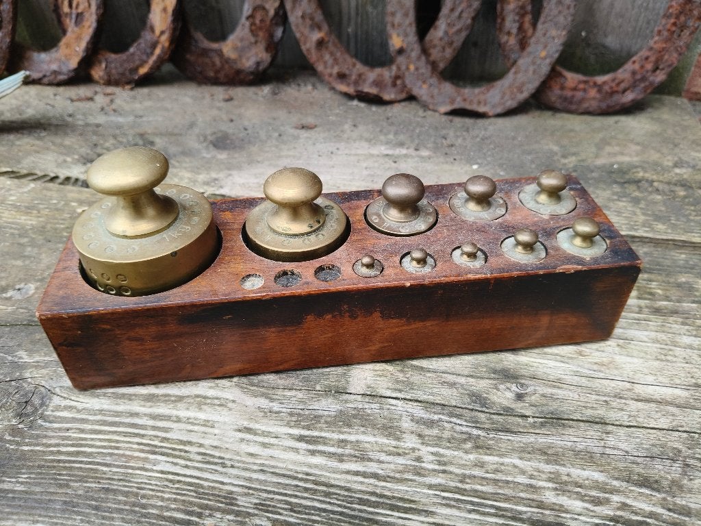 Antiek gewichtenblok / knopgewichten, Ophalen of Verzenden, Brons