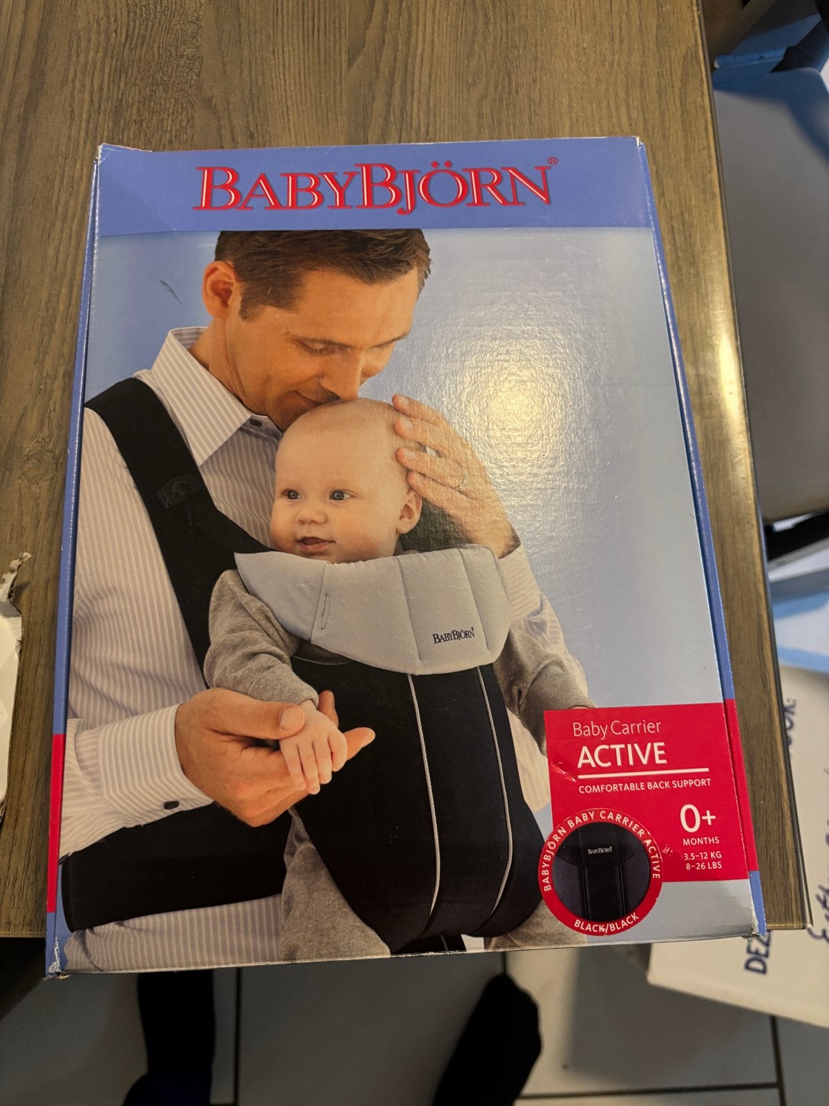 BabyBjörn Baby Carrier Active - Zwart/Zwart, Kinderen en Baby's, Ophalen, Gebruikt, Buik, Baby Björn