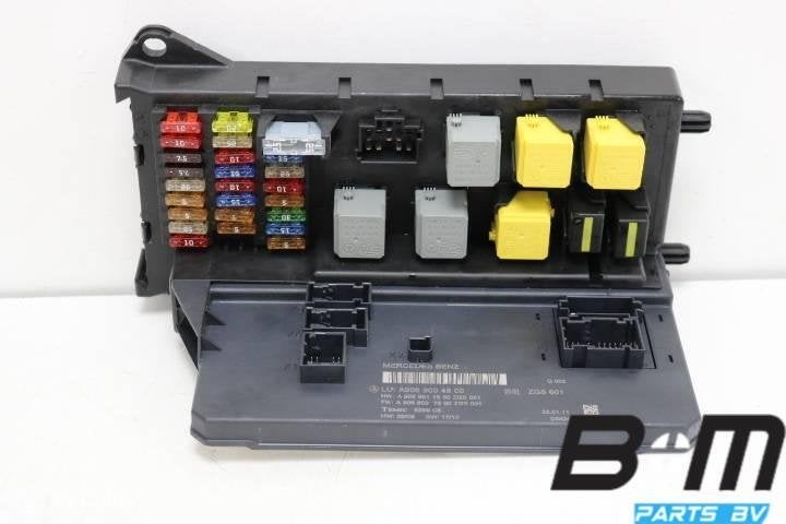 SAM module + zekeringkast VW Crafter 2E A9069004800, Gebruikt
