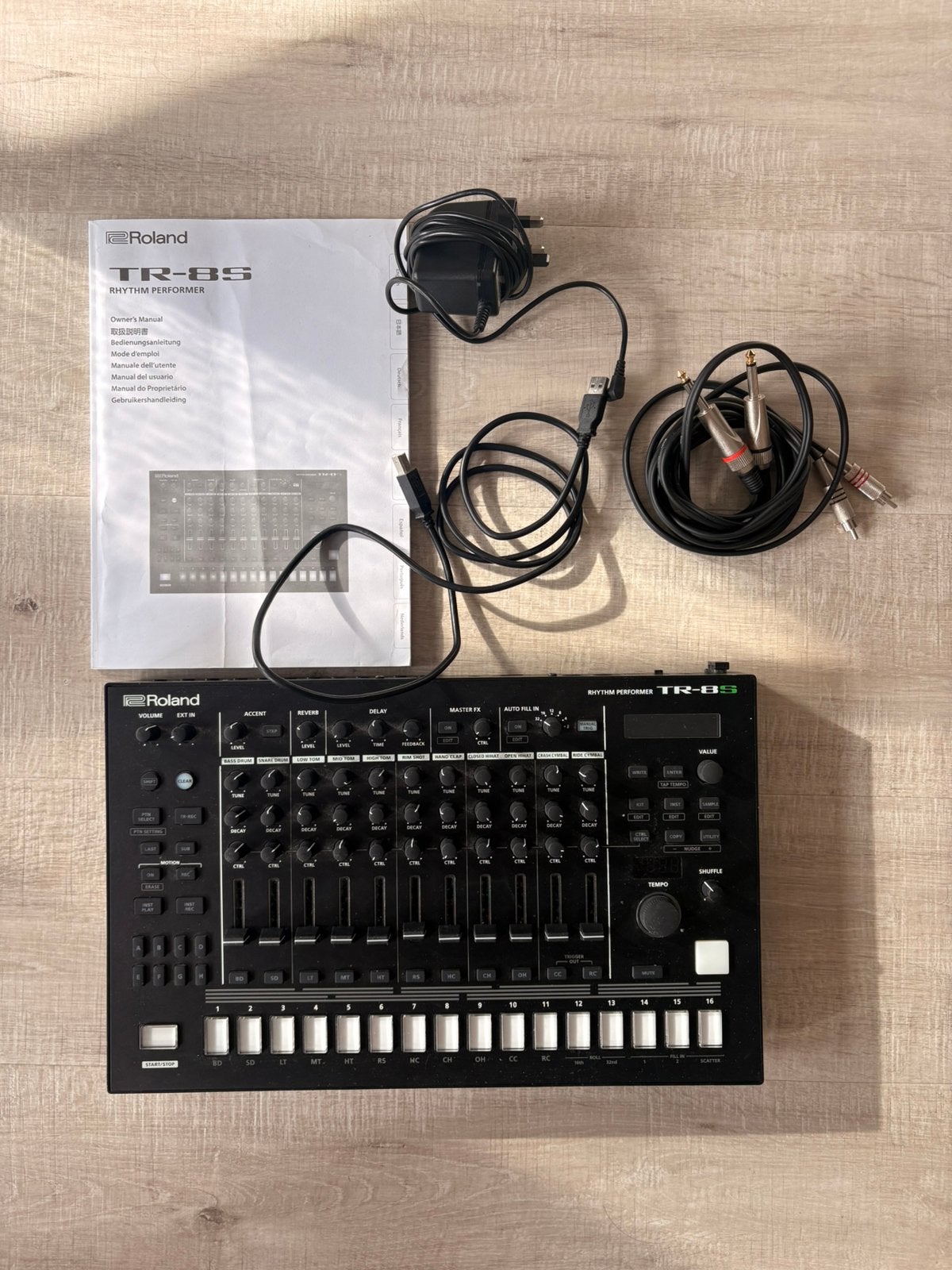 Roland TR8S, Muziek en Instrumenten, Ophalen of Verzenden, Zo goed als nieuw, Roland