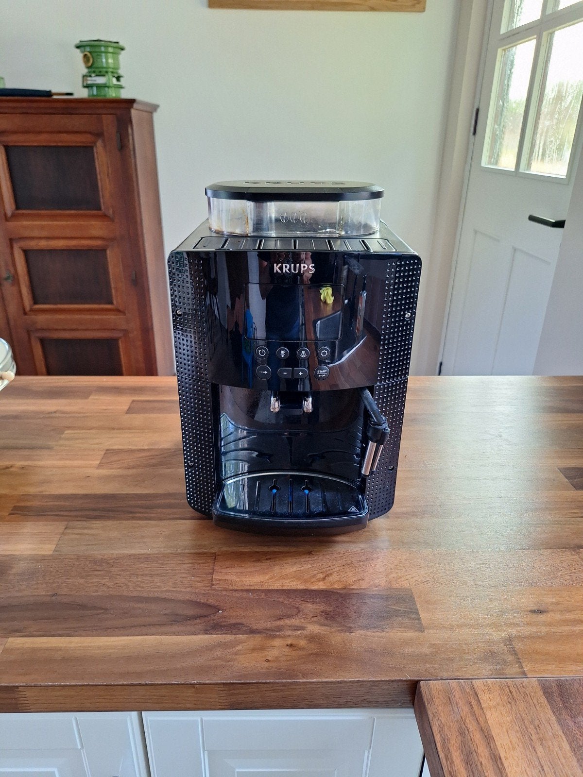 Krups volautomatische koffiemachine (bonen), Ophalen, 10 kopjes of meer, Koffiemachine, Koffiebonen