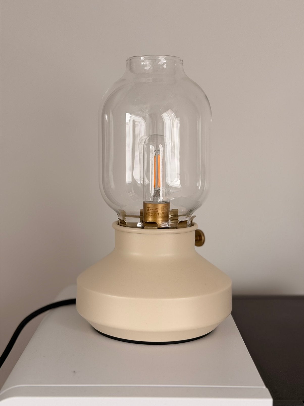 IKEA TÄRNABY Dimbare Tafellamp – Inclusief Dimbare LED-lamp!, Beige, Olielamp, E14 (klein), Ophalen of Verzenden