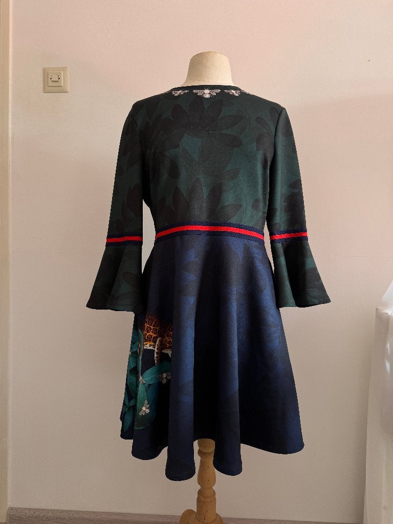 Ted Baker "Emileen" Panter & Luipaard Jurk | Maat 4 (XL), Meerkleurig, Maat 42/44 (L), Ophalen of Verzenden, Zo goed als nieuw