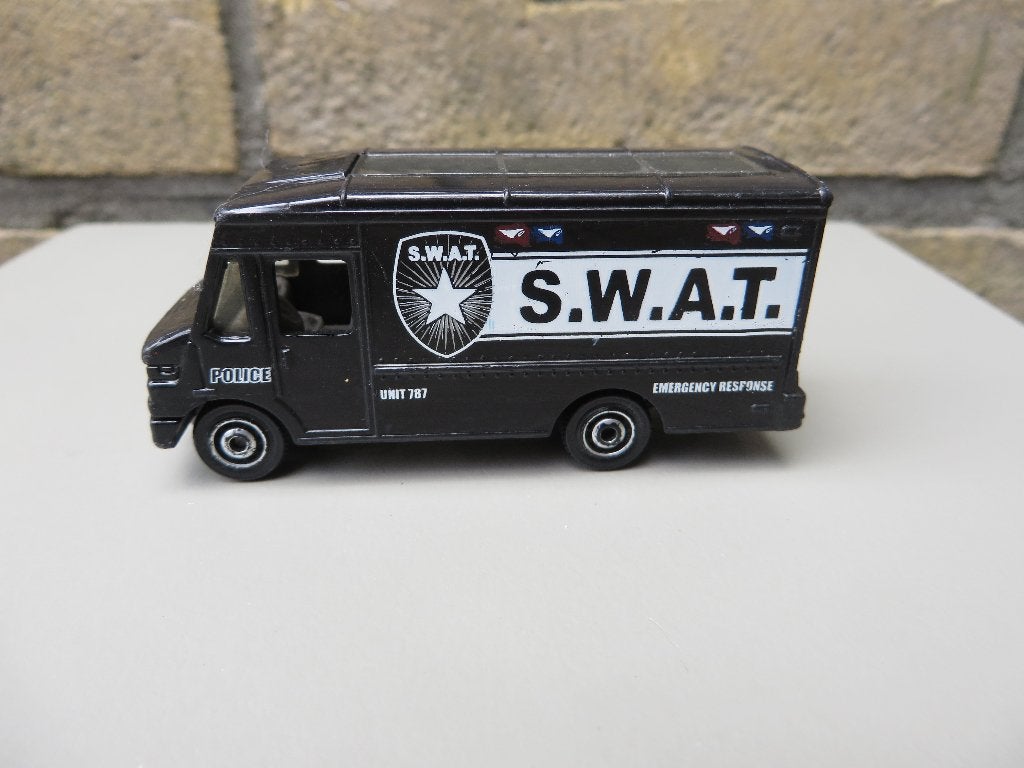 Matchbox Express Delivery SWAT Team POLICE, Hobby en Vrije tijd, Ophalen of Verzenden, Zo goed als nieuw, Auto