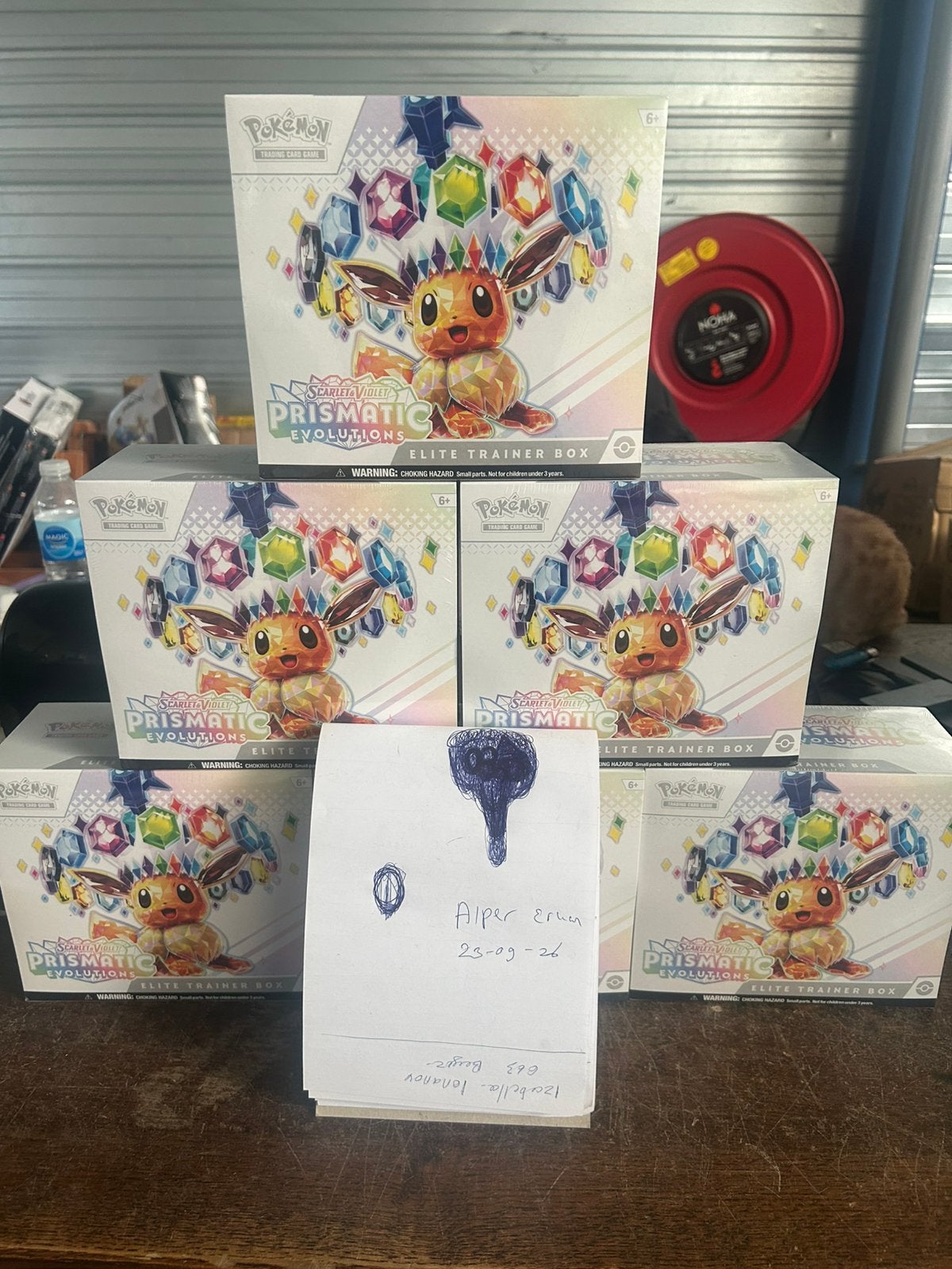 Prismatic ETB 160€ ps - pokemon. Trade is mogelijk