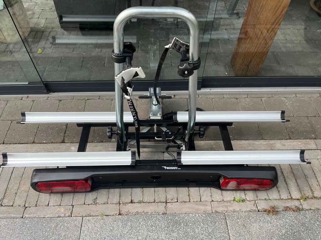 Twinny Load E-base fietsdrager  elektrische fietsen / NwST!, Auto diversen, Fietsendragers, Ophalen, Zo goed als nieuw, Trekhaakdrager