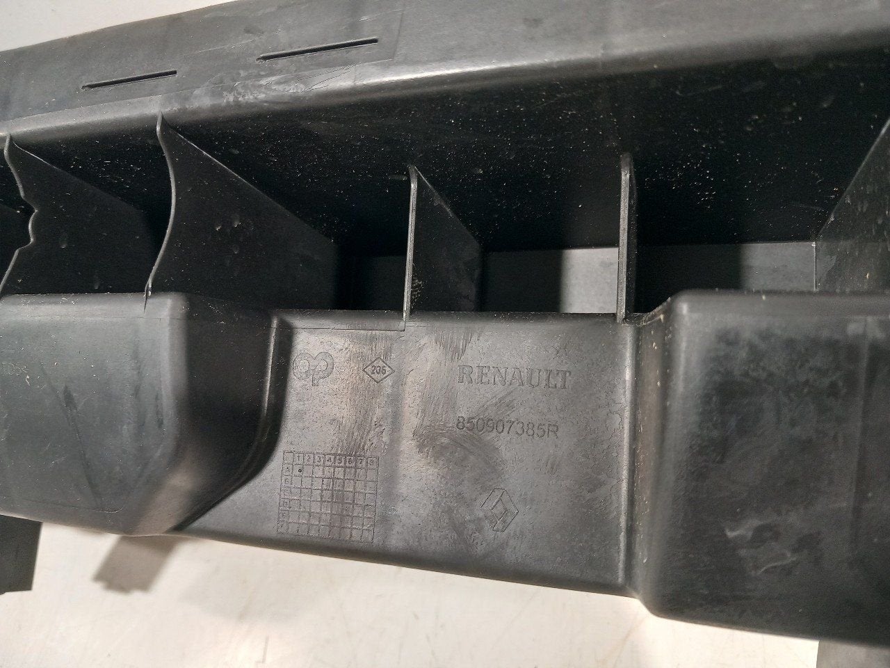 Bumperbalk achter Renault Captur, Onderdelen@venauto.nl, Van der Ven Autorecycling B.V., Gebruikt, Ettenseweg 76, 4706 PB Roosendaal, The Netherlands