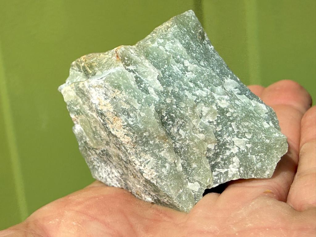 De enige echte ruwe groene Jade uit Myanmar mineralen, Ophalen of Verzenden, Mineraal