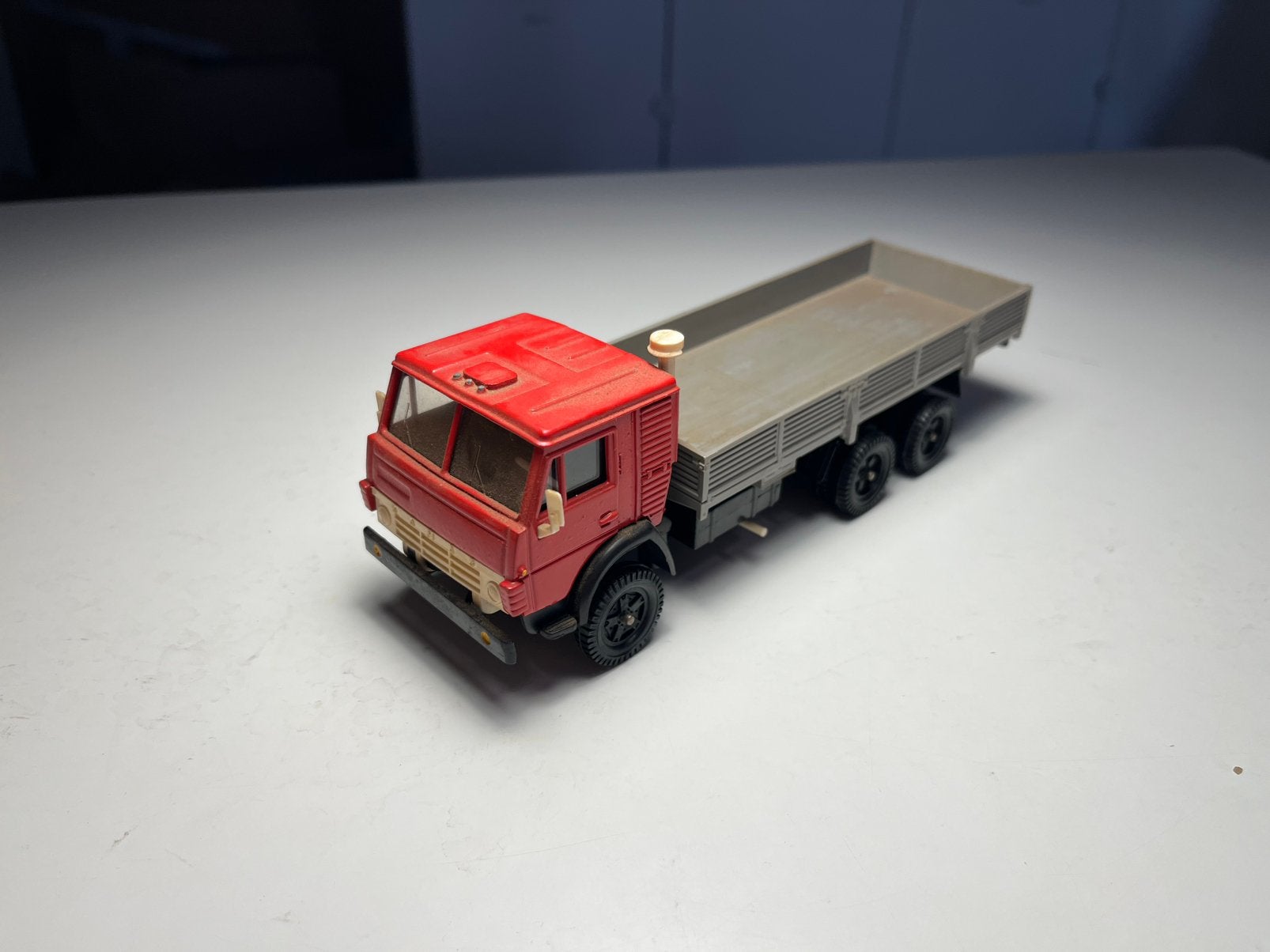 Apek - Kamaz 53212 - Schaal 1:43, Verzenden, Gebruikt, Bus of Vrachtwagen, Overige merken