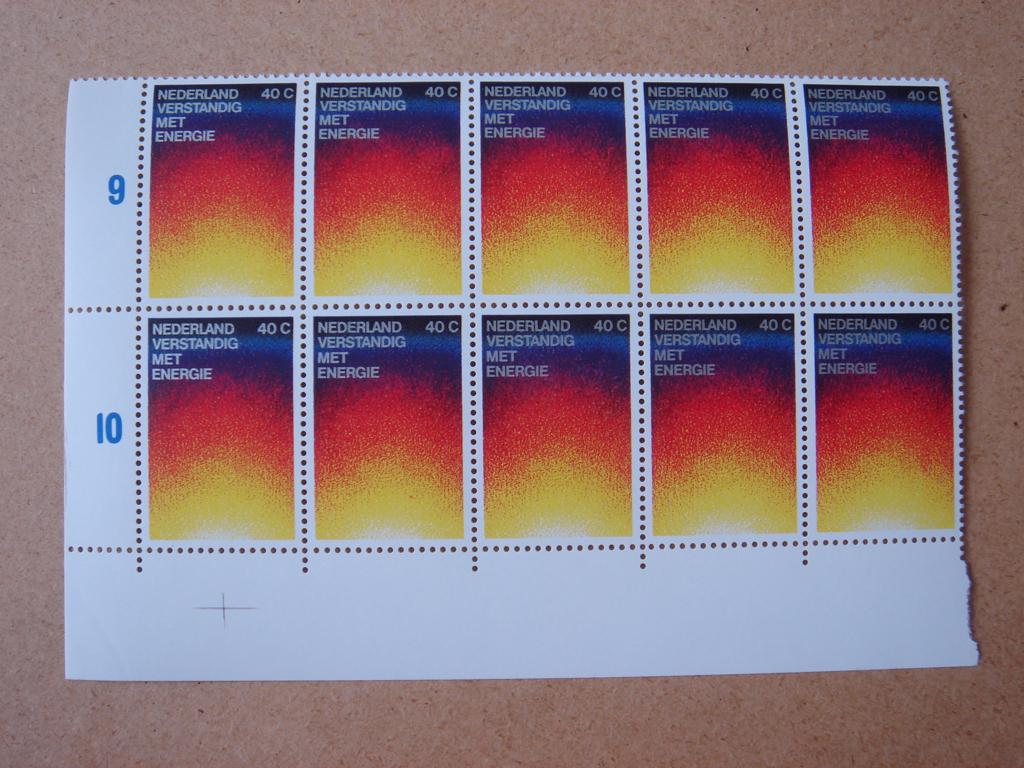 1977 NVPH 1128 ENERGIEBESPARING 20x POSTFRIS, Postzegels en Munten, Postzegels | Nederland, Ophalen of Verzenden, Na 1940, Postfris