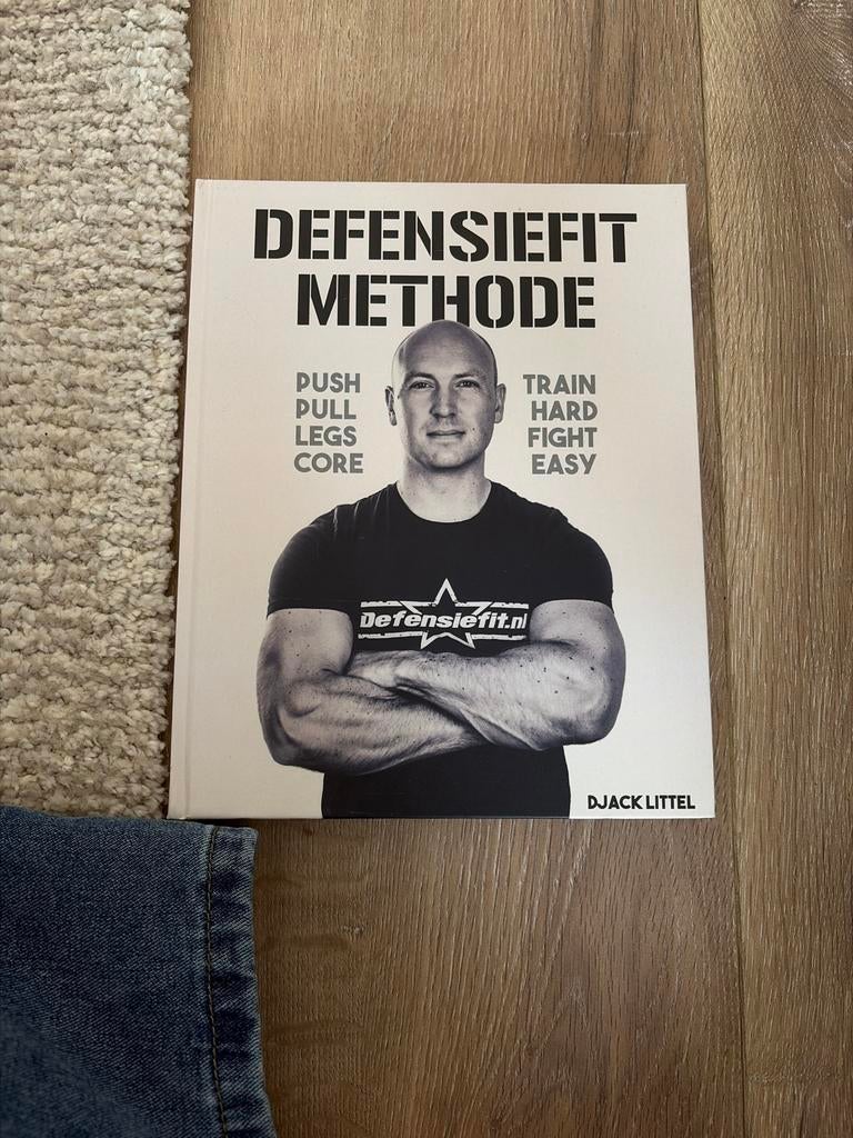 Defensiefit Methode - Train als een militair, Ophalen of Verzenden, Nieuw, Gezondheid en Conditie