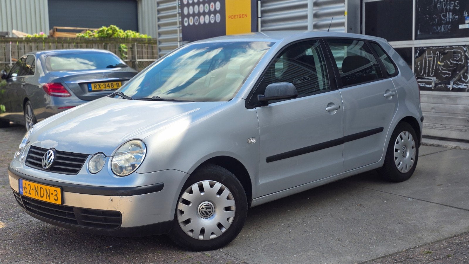 Volkswagen Polo 1.4 55KW AUT 2004 Grijs, 1000 kg, 500 kg, 1390 cc, Polo