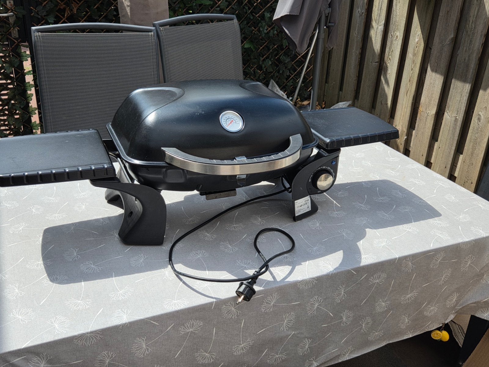 nette elecktrische BBQ, Ophalen, Zo goed als nieuw