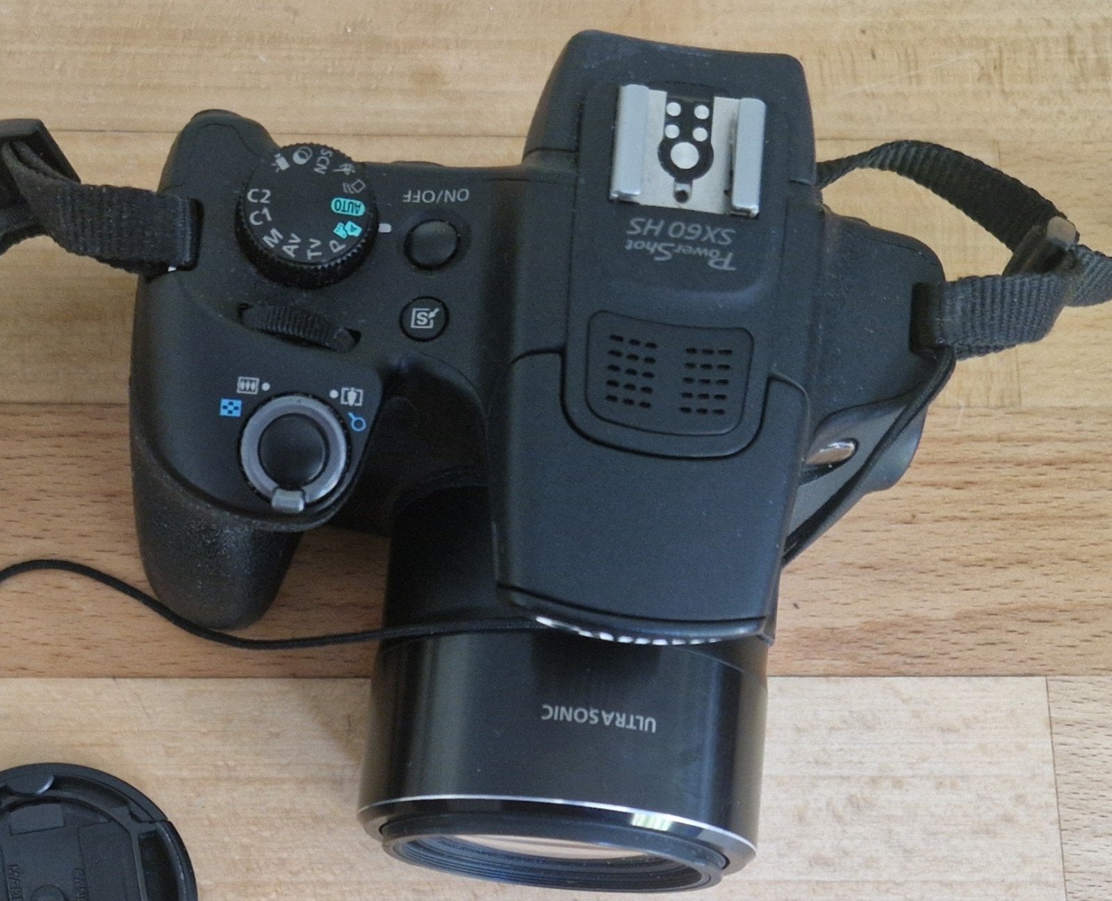 Canon PowerShot SX60 HS - lader en tas, Audio, Tv en Foto, Fotocamera's Digitaal, Gebruikt, Oplader, Ophalen of Verzenden, 8 keer of meer