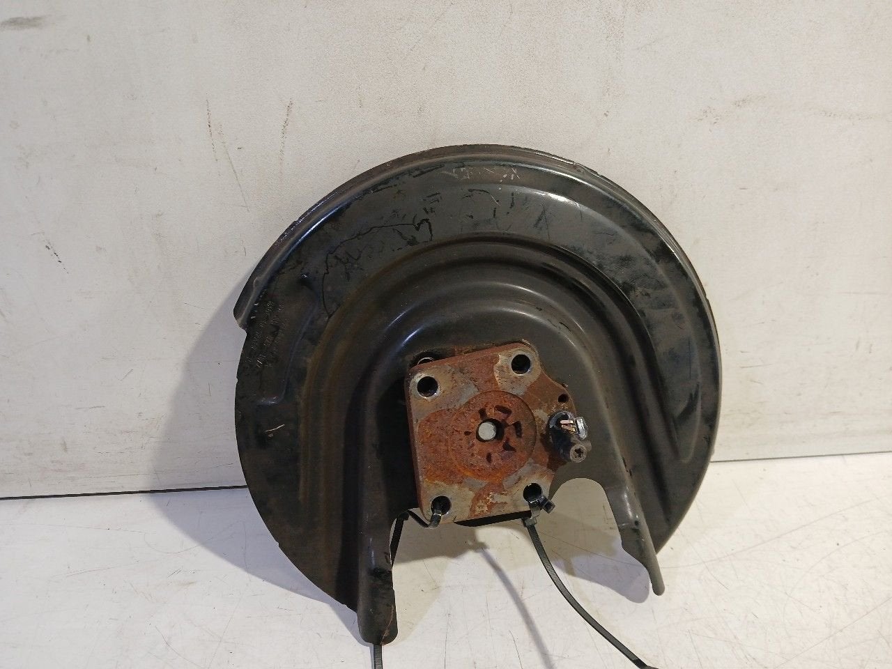 Wielnaaf rechts achter Volkswagen Polo, Onderdelen@venauto.nl, Van der Ven Autorecycling B.V., Gebruikt, Ettenseweg 76, 4706 PB Roosendaal, The Netherlands