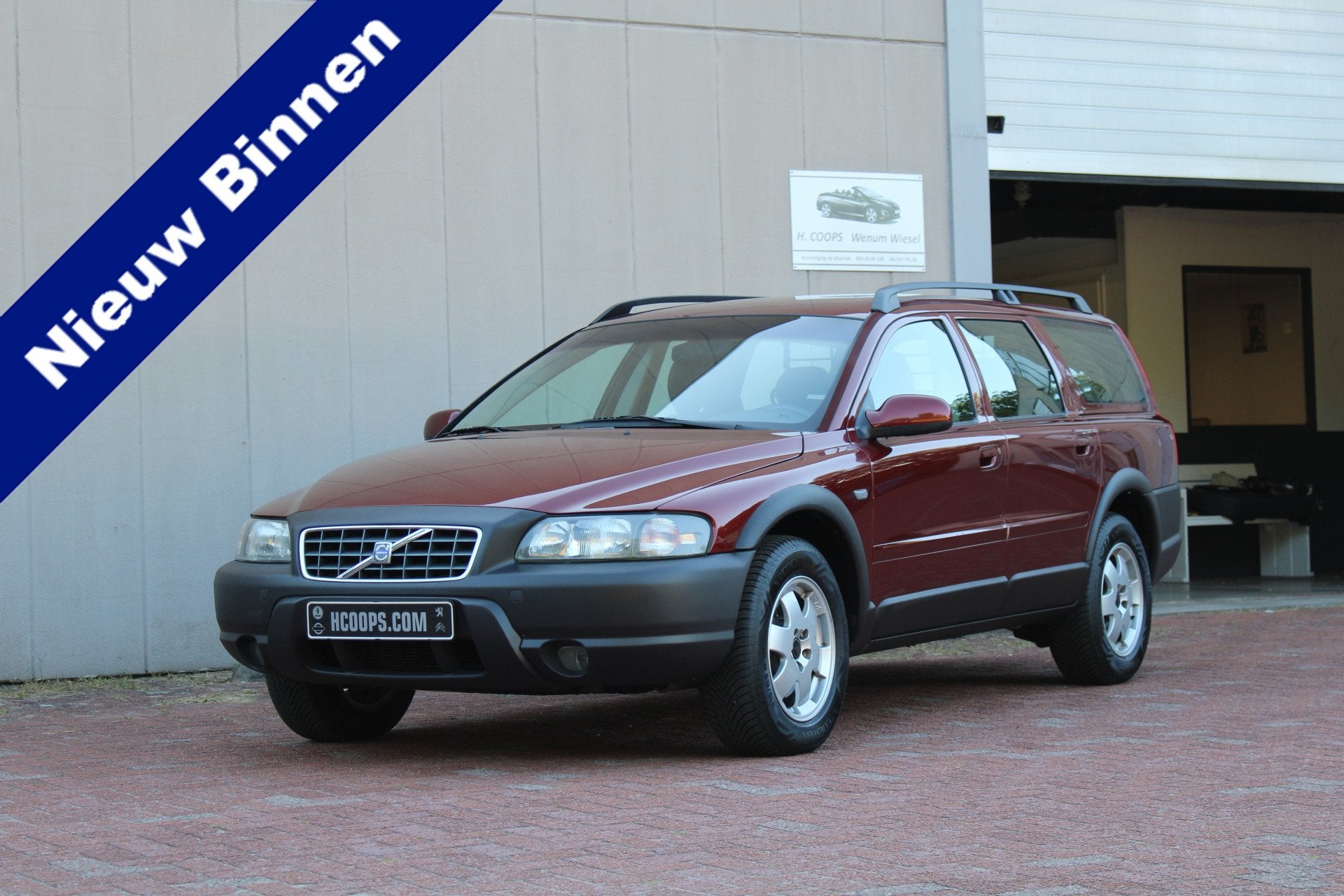 Volvo XC70 2.4T AWD AUTOMAAT YOUNGTIMER incl. 21% BTW, Auto's, Oldtimers, Automaat, Met garantie (alle), Leder, 2435 cc