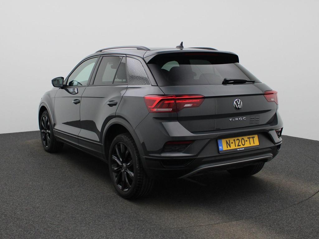 Volkswagen T-Roc 1.5 TSI Sport Black Style 150PK | Navigatie, Voorwielaandrijving, Stof, Origineel Nederlands, Bedrijf