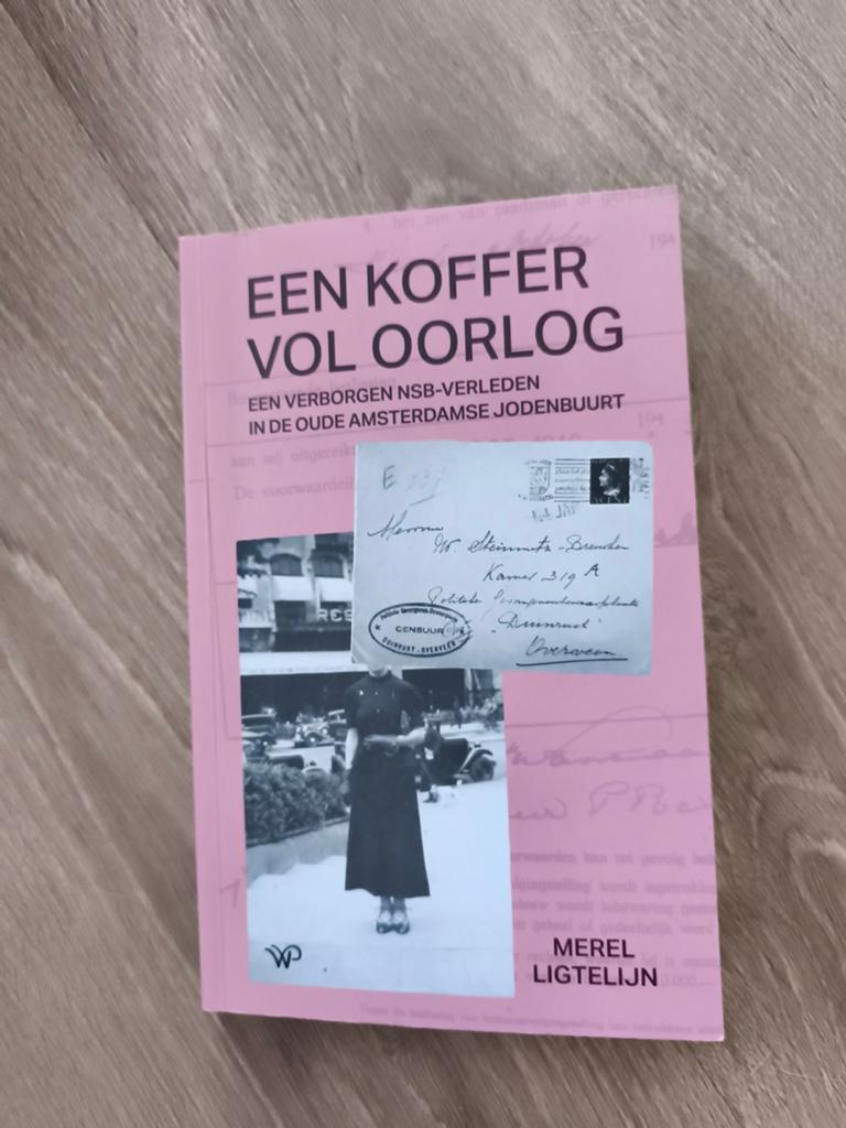 Een Koffer Vol Oorlog - Merel Ligtelijn, Tweede Wereldoorlog, Merel Ligtelijn, Ophalen of Verzenden, Zo goed als nieuw