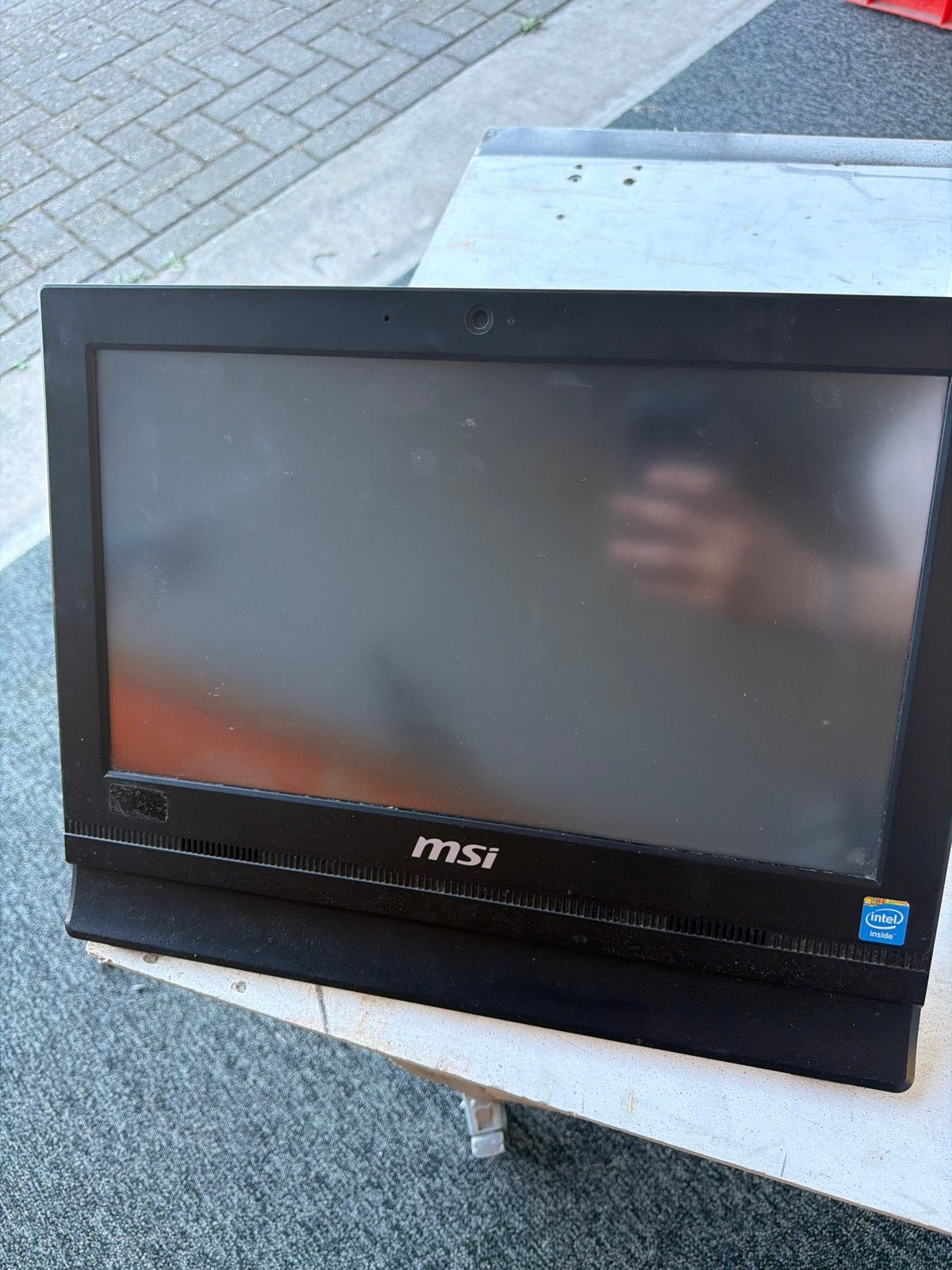 MSI All-in-One PC met hardeschijf, Computers en Software, Desktop Pc's, Gebruikt, HDD, Minder dan 4 GB, Met monitor