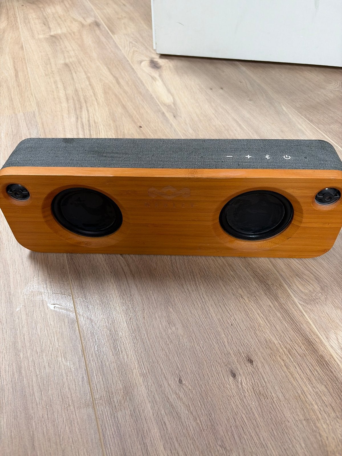 Marley Box Bluetooth Speaker - Duurzaam en Krachtig Geluid, Audio, Tv en Foto, Luidsprekers, Gebruikt, Draagbare speaker, AUX-ingang
