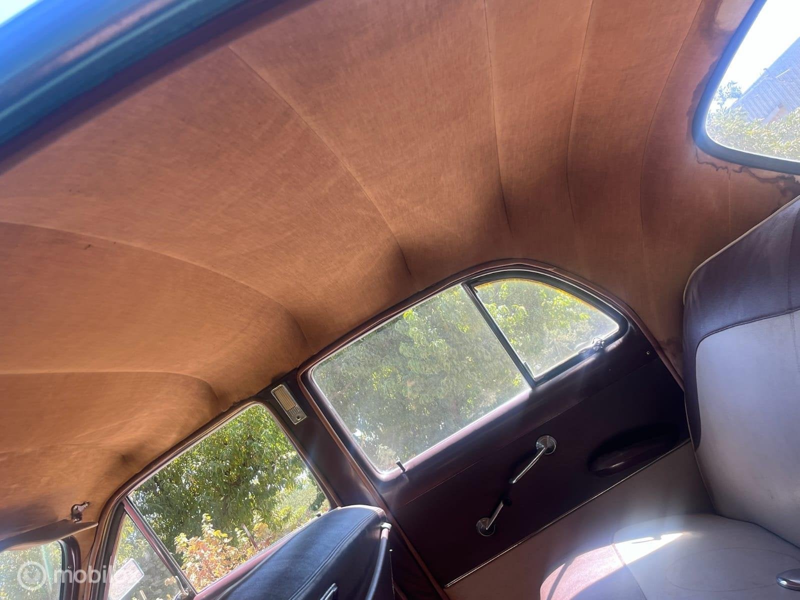Ford custom Sedan, foto 5