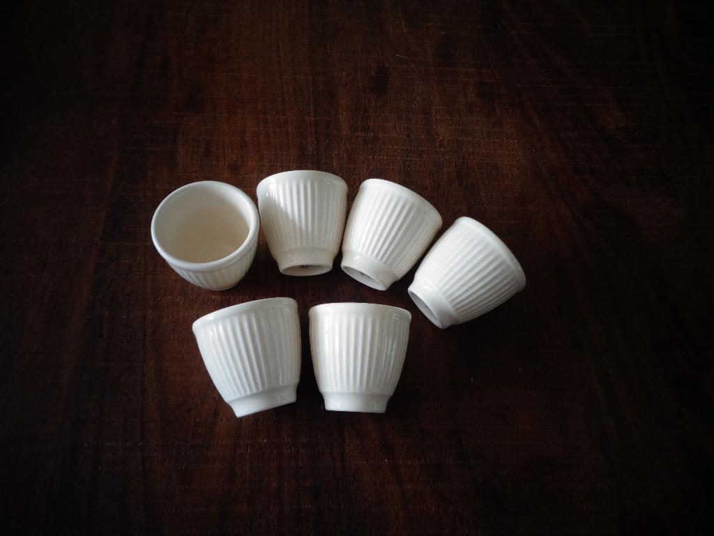 Wedgwood eierdopjes Windsor, 6 stuks, Ophalen of Verzenden, Zo goed als nieuw, Porselein, Overige typen