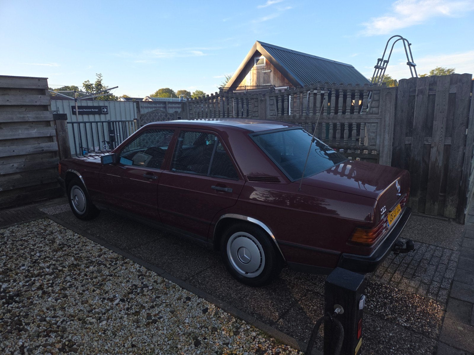 Mercedes-Benz 190-Serie 2.0 Aut 1982 LPG, foto 3