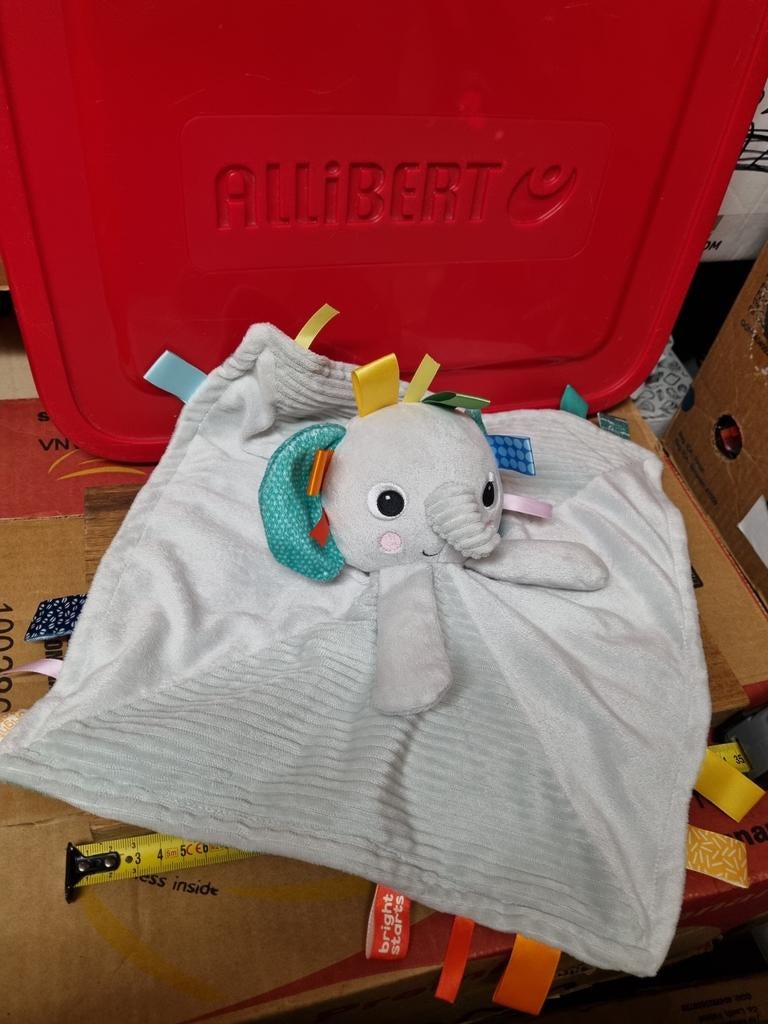 Bright starts olifant knuffel doekje nr 27, Ophalen of Verzenden, Nieuw