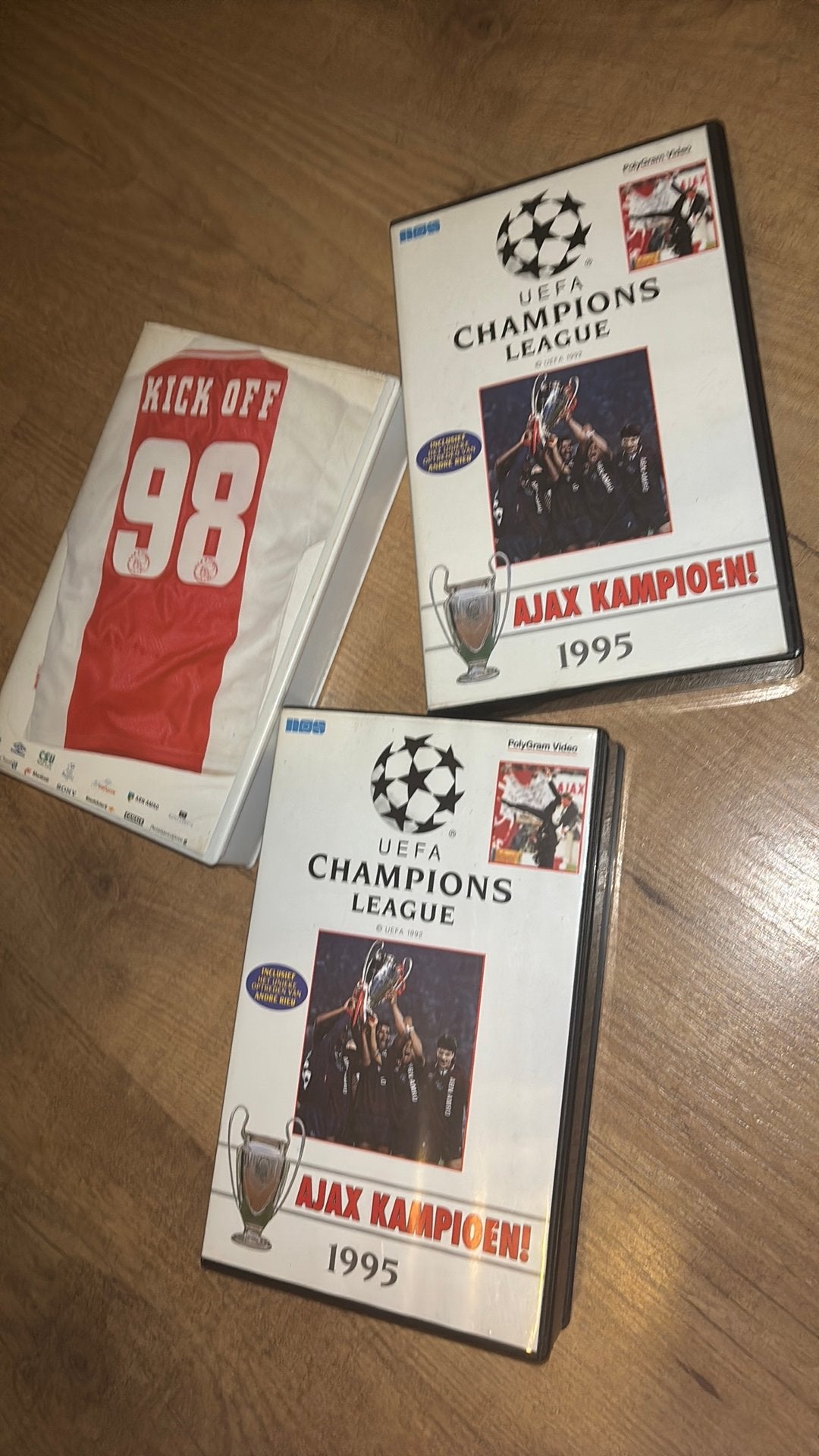 Videobanden ajax 1995 en 1998, Ophalen of Verzenden, Zo goed als nieuw