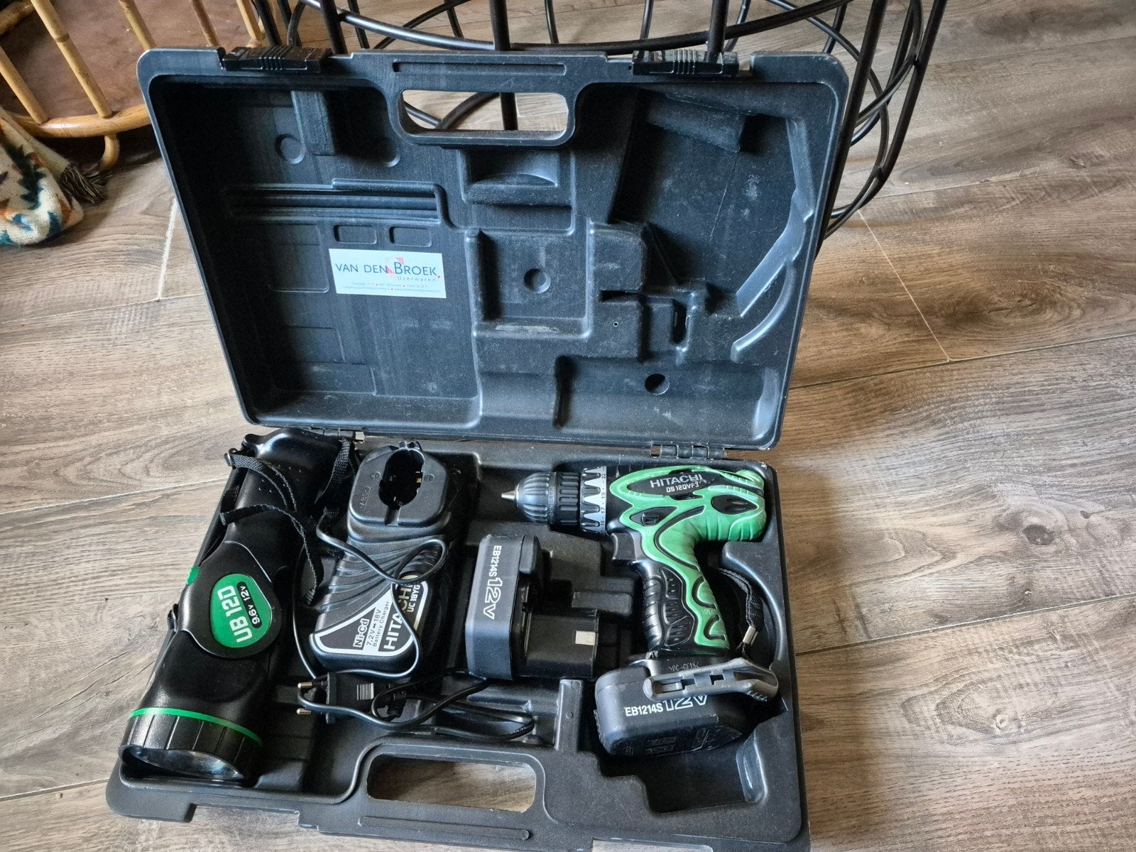Hitachi DS120VF3 Boor-/Schroefmachine set, Doe-het-zelf en Verbouw, Ophalen of Verzenden, Gebruikt, Minder dan 400 watt, Boor- en Schroefmachine