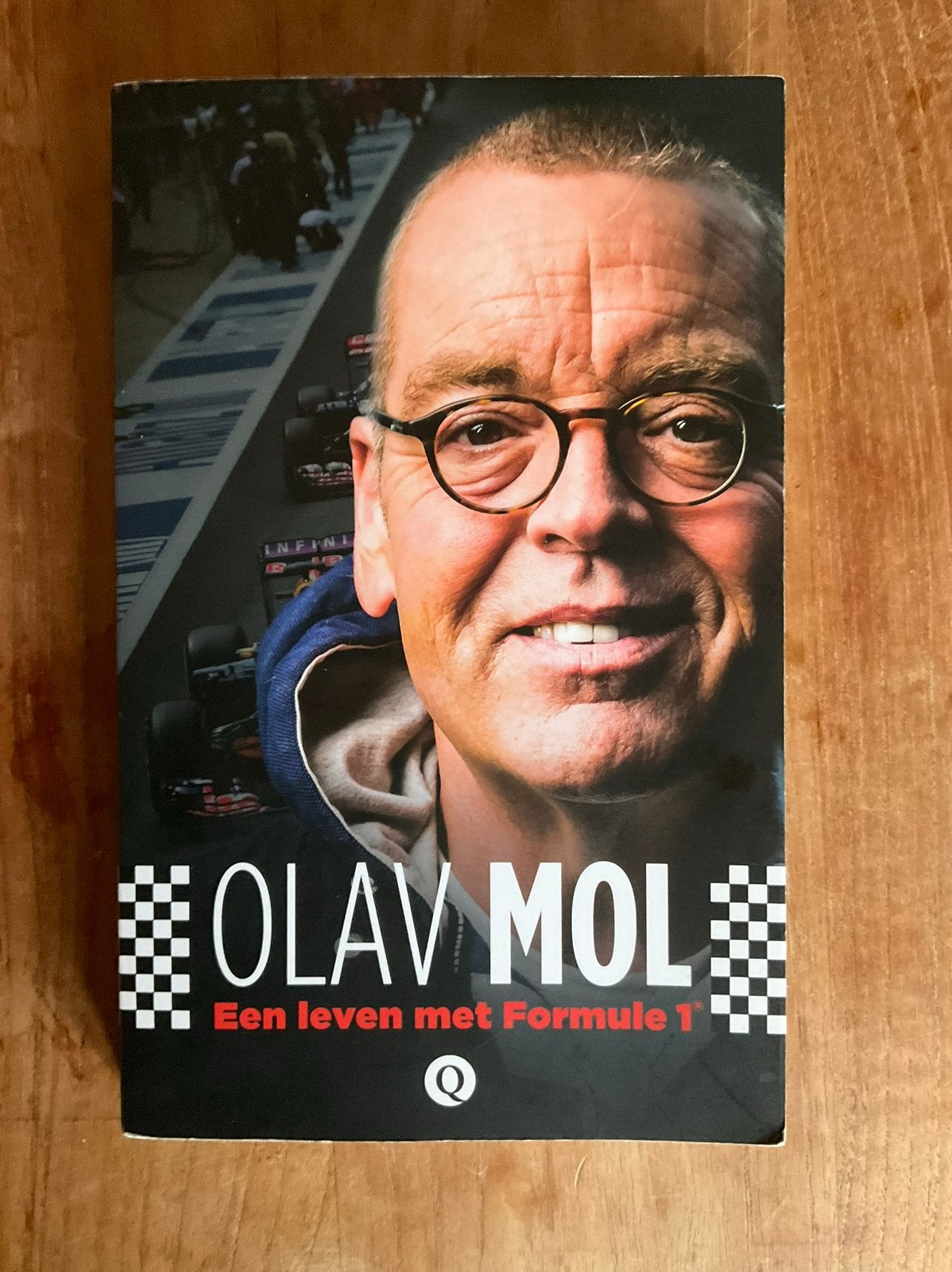 Olav Mol Een leven met formule 1, Ophalen of Verzenden, Zo goed als nieuw