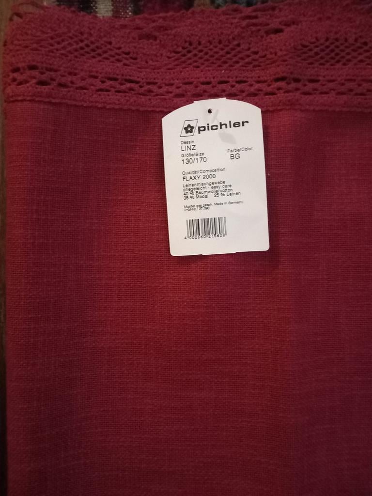 Nieuw Bordeaux Rood Tafellaken 130x170 cm, Ophalen of Verzenden, Nieuw, Rechthoek, Binnen