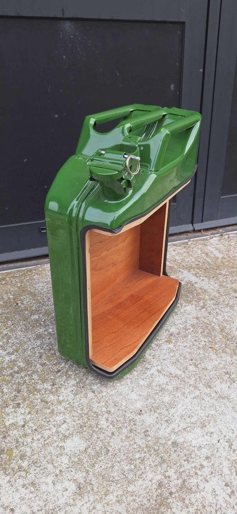 Jerrycan omgebouwd als stoer en uniek kastje😎, Verzamelen, ., Overige typen, Overige soorten, Ophalen of Verzenden