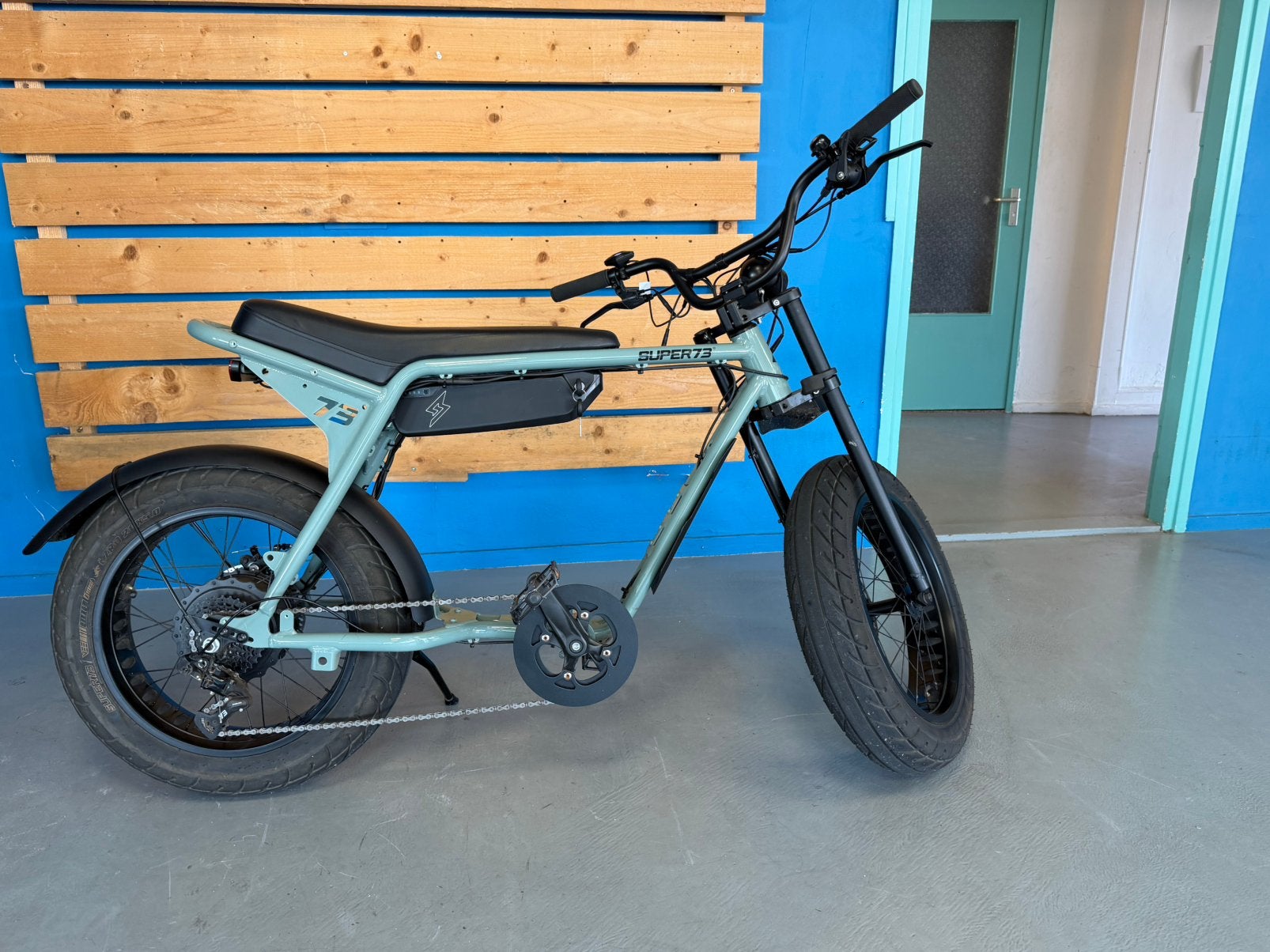 Foto 3 van Super73 Fatbike met maar 1783KM