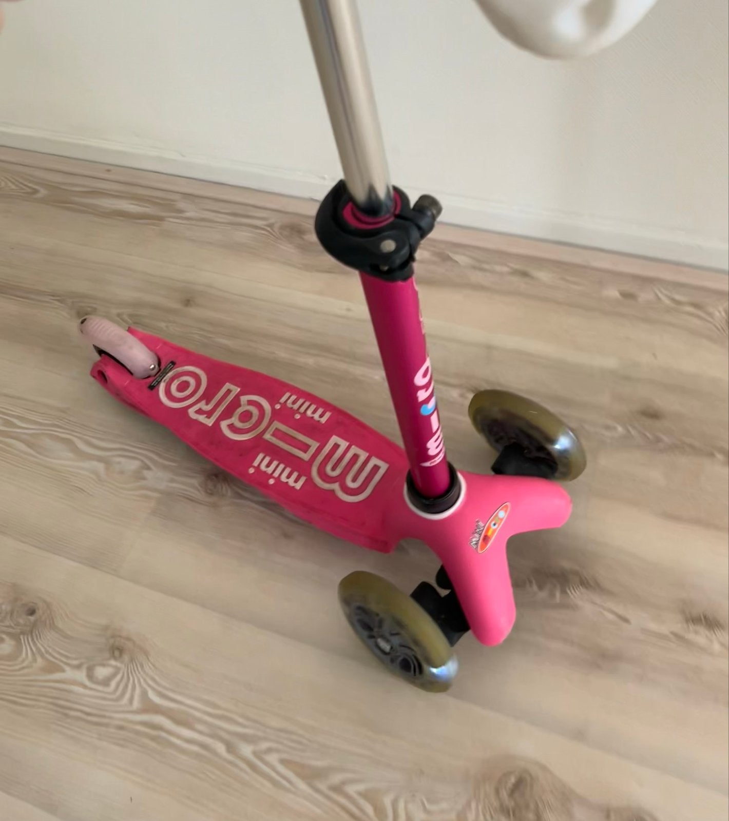 Micro Mini Step Roze met Eenhoorn en led wielen, Fietsen en Brommers, Steps, Ophalen, Gebruikt, Gewone step